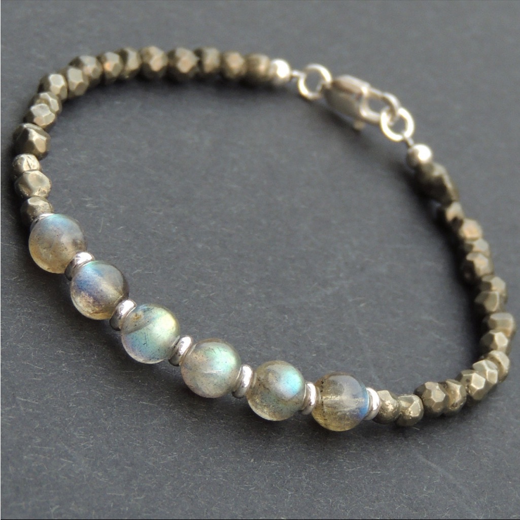 Labradorite Bracelet Pyrite Gemstone Unisex Jewelry 45$